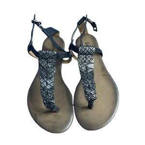 ⭐️ NIB - Bella Siba Italia black low heeled sandals- size 37